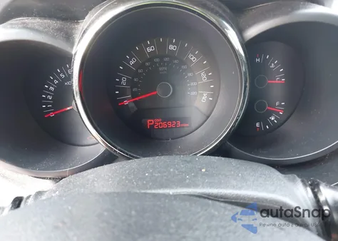 2011 Kia Soul +/!/Sport из США, поврежденный, VIN KNDJT2A21B7254608